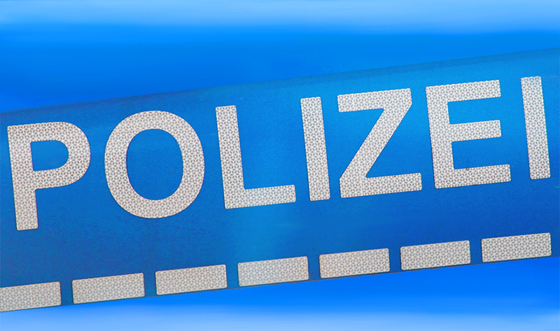img_0228-_themenbild_logo-polizei