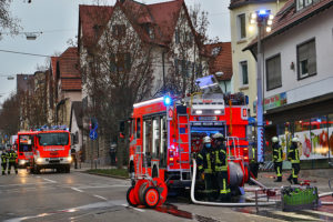 Brand in der Wiener Straße Feuerbach, Foto: Andreas Rometsch