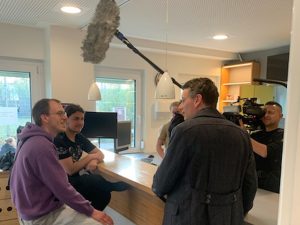 SWR-Dreh im Jugendhaus Weilimdorf - aus Öffentlichkeitsarbeit wird ein medienpädagogisches Angebot